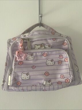 jujube Hello Kitty Pastel Purple Crossbody Bag with Floral Print 💟